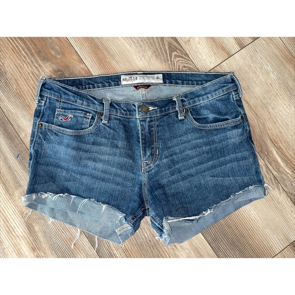 Hollister Short Short Denim Jean Shorts Size 9 29 Distressed Ripped Cuffed - Picture 1 of 3